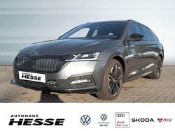 Graphitegrau Gebraucht 2024 Skoda Octavia SportLine Kombi | 34.990 € (Teuer)