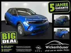 Perl blau/voltaik blau (metallic) Gebraucht 2022 Opel Mokka-e Edition SUV | 18.490 € (Guter Preis)