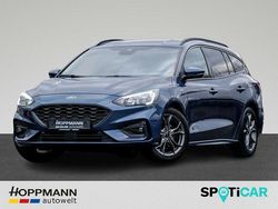 Chroma blau metallic Gebraucht 2018 Ford Focus Kombi | 14.490 € (Etwas zu teuer)