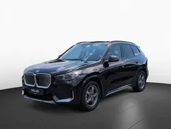 Black sapphire (schwarz) Neu 2025 BMW iX1 Comfort Edition SUV | 54.990 € (Guter Preis)