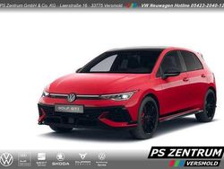 Tornadorot / schwarz Neu 2025 VW Golf VIII Edition Limousine | 58.250 €