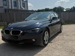 Blau Gebraucht 2014 BMW 320 Efficient Dynamics Kombi | 10.500 € (Fairer Preis)