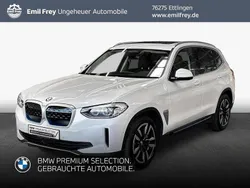 Mineralweiß metallic Gebraucht 2021 BMW iX3 SUV | 33.480 € (Guter Preis)