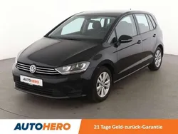 Schwarz Gebraucht 2017 VW Golf Sportsvan Comfortline Van / Kleinbus | 14.900 € (Fairer Preis)