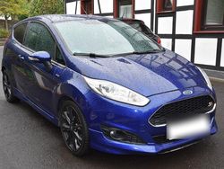 Blau Gebraucht 2016 Ford Fiesta ST-Line Kleinwagen | 5.950 € (Guter Preis)