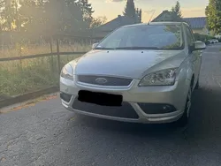 Silber Gebraucht 2007 Ford Focus Kleinwagen | 800 € (Superpreis)