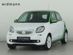 Weiss Gebraucht 2017 Smart ForFour Electric Drive Limousine | 7.990 € (Fairer Preis)