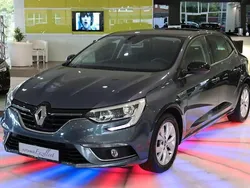 Grau Gebraucht 2020 Renault Mégane IV LIMITED Limousine | 13.700 € (Fairer Preis)