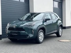 Neu 2025 Toyota Yaris Cross Active SUV | 26.190 €