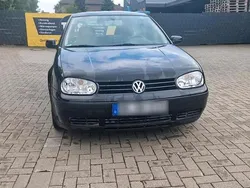 Schwarz Gebraucht 2002 VW Golf IV Kombi | 650 € (Superpreis)