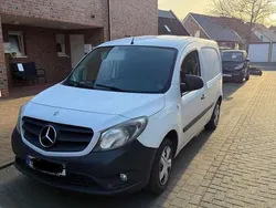 Weiß Gebraucht 2013 Mercedes Citan 108 Van | 4.850 € (Fairer Preis)