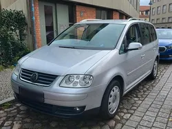 Silber Gebraucht 2005 VW Touran Trendline Van / Kleinbus | 3.150 € (Fairer Preis)