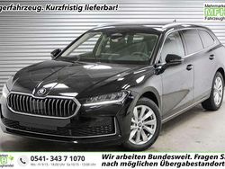 Ebony black metallic ... Neu 2025 Skoda Superb Selection Kombi | 42.891 € (Superpreis)