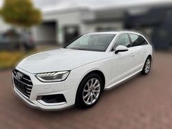 Weiß Gebraucht 2022 Audi A4 Advanced Kombi | 22.910 € (Guter Preis)