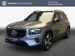 Grau Gebraucht 2024 Mercedes GLB200 Advanced Plus SUV | 42.410 € (Fairer Preis)