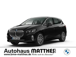 Schwarz Neu 2025 BMW 225 Active Tourer Luxury Line Van / Kleinbus | 45.534 € (Superpreis)
