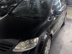 Schwarz Gebraucht 2007 VW Golf Plus Cross Van / Kleinbus | 4.400 € (Fairer Preis)
