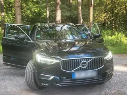 Schwarz Gebraucht 2017 Volvo XC60 SUV | 26.000 € (Fairer Preis)