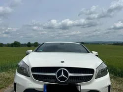 Weiß Gebraucht 2017 Mercedes A200 Limousine | 16.599 €