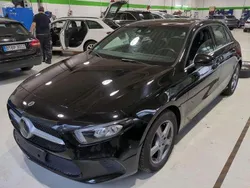 Nachtschwarz unilack Gebraucht 2019 Mercedes A180 Limousine | 17.990 € (Guter Preis)