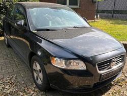 Schwarz Gebraucht 2010 Volvo S40 Limousine | 2.300 € (Superpreis)