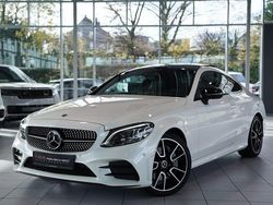 Weiß Gebraucht 2018 Mercedes C300 AMG line Coupé | 35.800 € (Teuer)