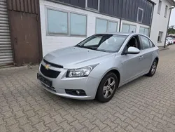 Grau Gebraucht 2009 Chevrolet Cruze LS Limousine | 2.490 € (Superpreis)