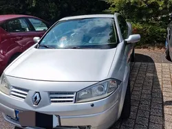 Silber Gebraucht 2005 Renault Mégane Cabriolet Cabrio | 2.100 € (Guter Preis)
