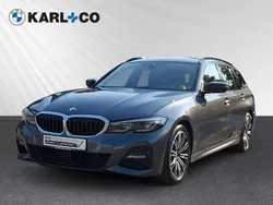Grau Gebraucht 2022 BMW 320 M Sport Kombi | 25.998 € (Guter Preis)