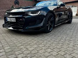 Schwarz Gebraucht 2023 Chevrolet Camaro Coupé | 33.000 €