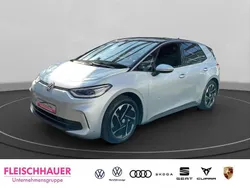 Silber Gebraucht 2024 VW ID.3 Pro Kleinwagen | 37.980 €