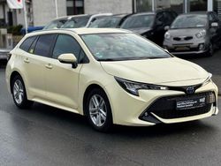 Silber Gebraucht 2022 Toyota Corolla Business Edition Kombi | 24.500 €