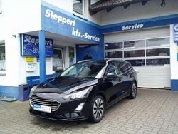 Obsidianschwarzmetallic Gebraucht 2021 Ford Focus Cool & Connect Kombi | 16.995 € (Guter Preis)