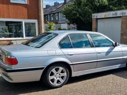 BMW 728