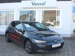 Uranograu Gebraucht 2024 VW Golf VIII Move Limousine | 27.250 € (Fairer Preis)