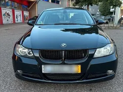 Schwarz Gebraucht 2005 BMW 325 Limousine | 4.000 €