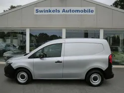 Silber Gebraucht 2022 Mercedes Citan 110 Van / Kleinbus | 14.999 € (Guter Preis)
