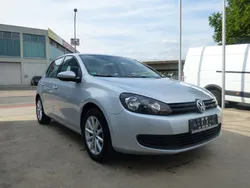 Silber Gebraucht 2013 VW Golf VI Trendline Limousine | 8.999 € (Etwas zu teuer)