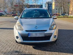 Gebraucht 2009 Renault Clio GrandTour Expression Kombi | 2.649 € (Guter Preis)