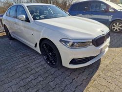 Weiß Gebraucht 2017 BMW 530 Sport Line Limousine | 28.400 € (Fairer Preis)