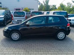 Schwarz Gebraucht 2010 VW Golf VI Trendline Limousine | 4.990 € (Guter Preis)