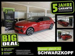 Chili rot/kardio rot Gebraucht 2022 Opel Astra Limousine | 20.440 € (Fairer Preis)