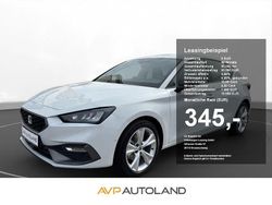 Weiß (glacial weiss) Neu 2025 Seat Leon FR Limousine | 33.290 € (Etwas zu teuer)