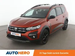 Orange Gebraucht 2022 Dacia Jogger Extreme Van / Kleinbus | 19.980 € (Fairer Preis)