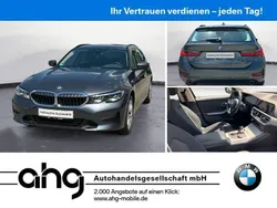 Grau Gebraucht 2022 BMW 318 Advantage Kombi | 20.690 € (Guter Preis)