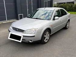 Silber Gebraucht 2001 Ford Mondeo Limousine | 1.900 € (Fairer Preis)