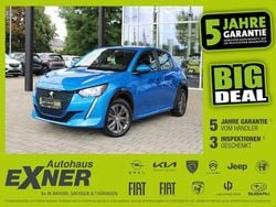 Blau Gebraucht 2022 Peugeot e-208 Active Kleinwagen | 12.950 € (Superpreis)