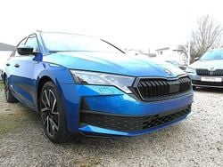 Race blau metallic Gebraucht 2024 Skoda Octavia SportLine Kombi | 37.990 € (Teuer)