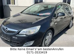 Schwarz Gebraucht 2012 Opel Astra Design Edition Kombi | 1.980 € (Superpreis)
