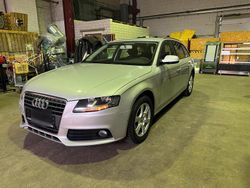 Silber Gebraucht 2009 Audi A4 Design Kombi | 3.900 € (Guter Preis)